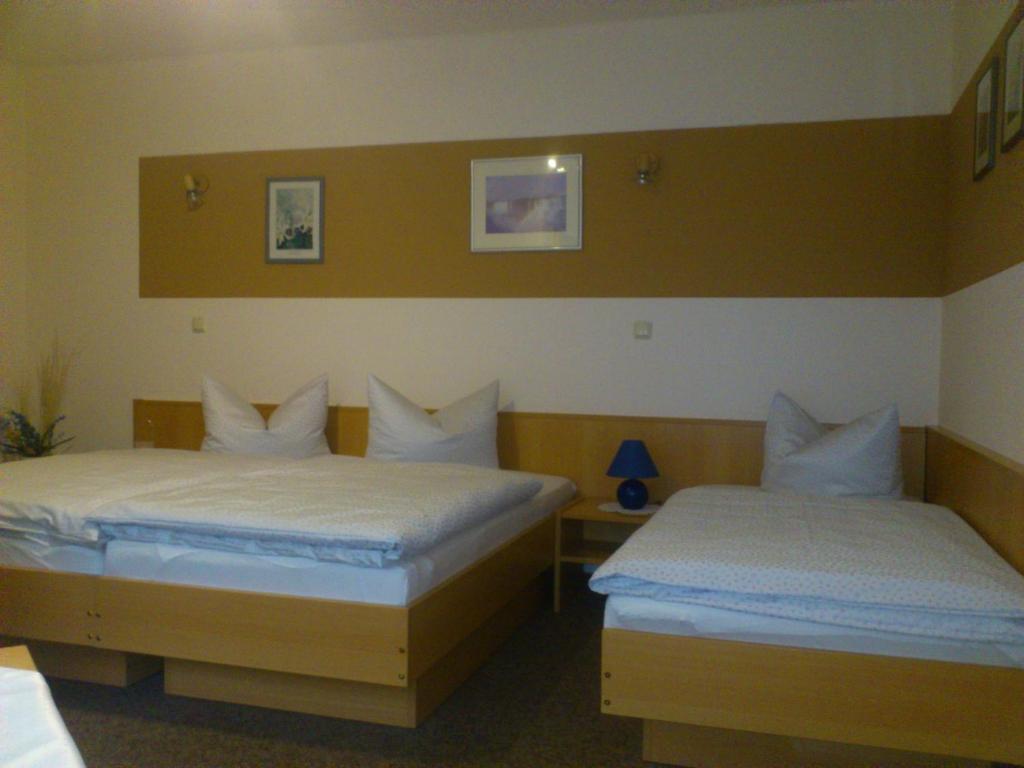 Pension Garni Zum Felsenkeller Nordhausen Phòng bức ảnh