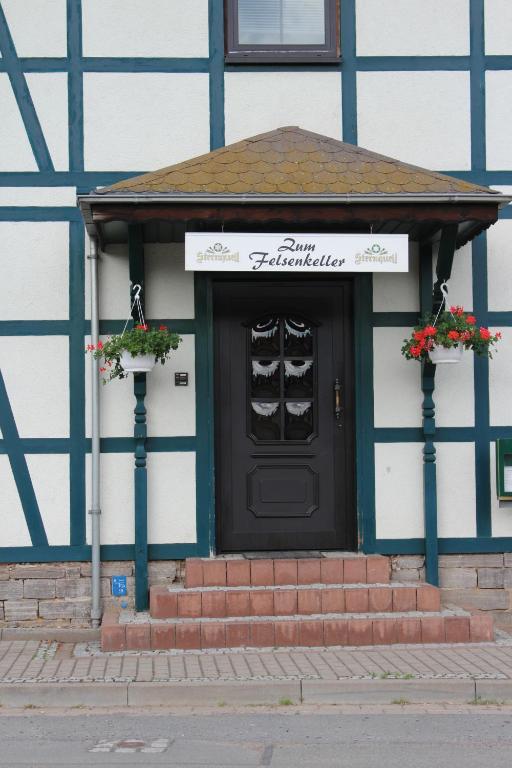 Pension Garni Zum Felsenkeller Nordhausen Ngoại thất bức ảnh