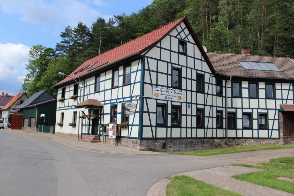 Pension Garni Zum Felsenkeller Nordhausen Ngoại thất bức ảnh